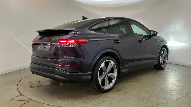 Audi Q4 e-tron 150kW 40 63kWh Black Edition 5dr Auto Electric Estate